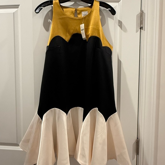 Anthropologie Maeve Scalloped Black, White, and Gold Mini Dress (NWT) - Picture 5 of 7